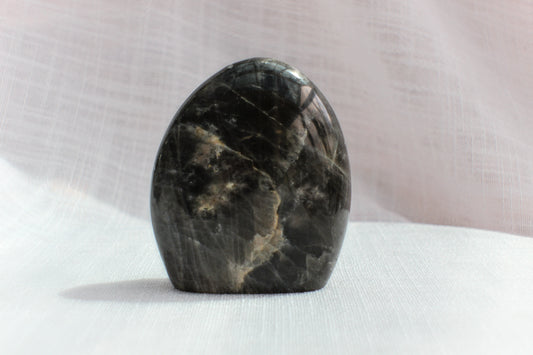 Black Moonstone x Sunstone B