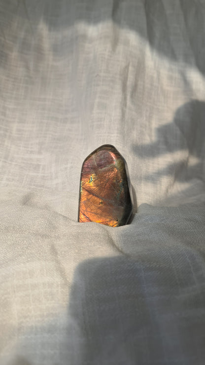 Labradorite B
