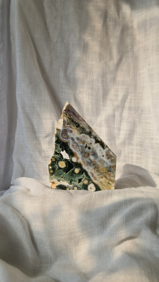 8th vein ocean jasper slab