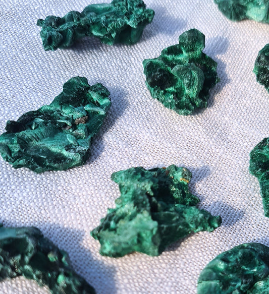 Raw Malachite (Intuitive Pick)